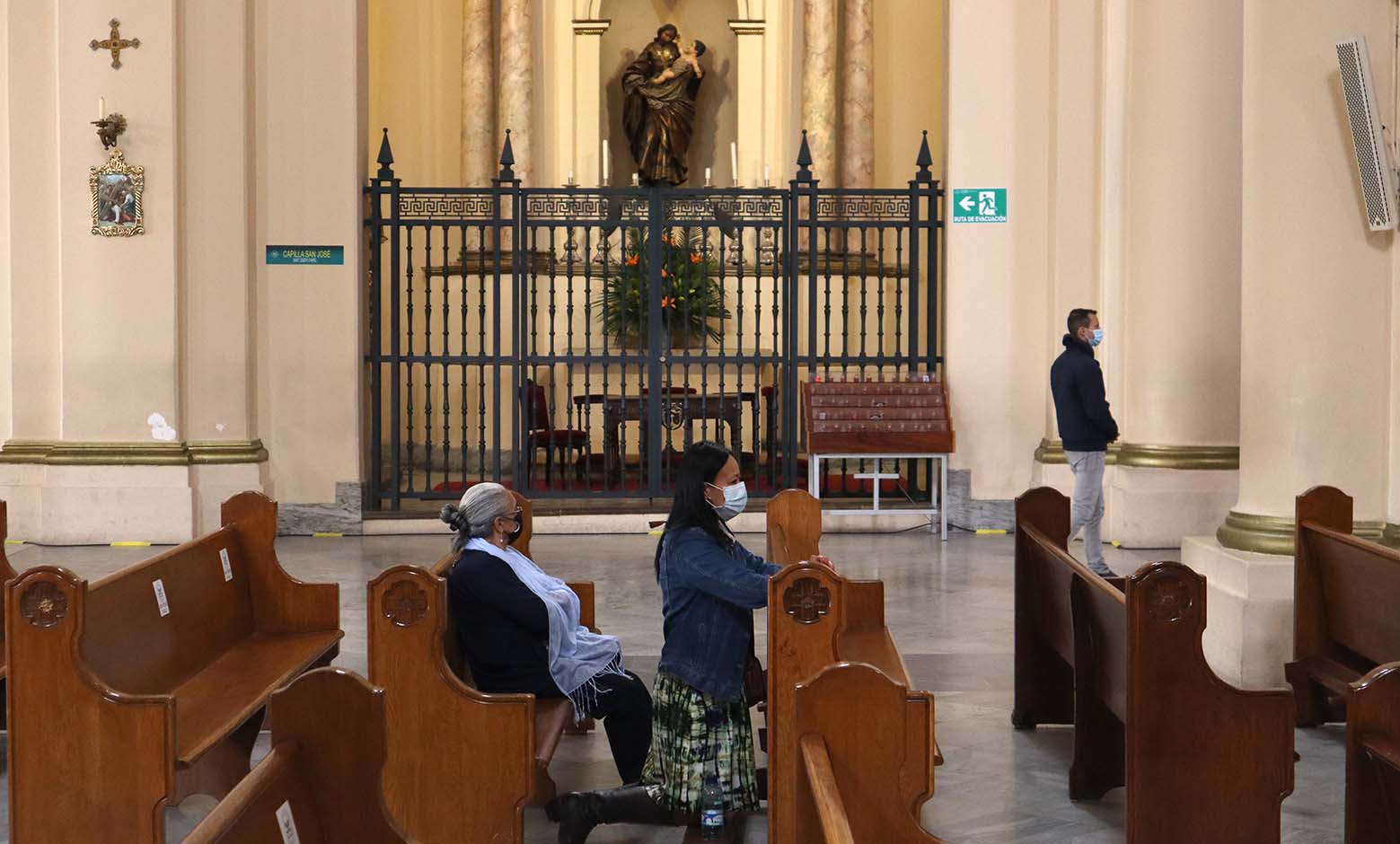 Domingo de pascua en la Catedral Primada