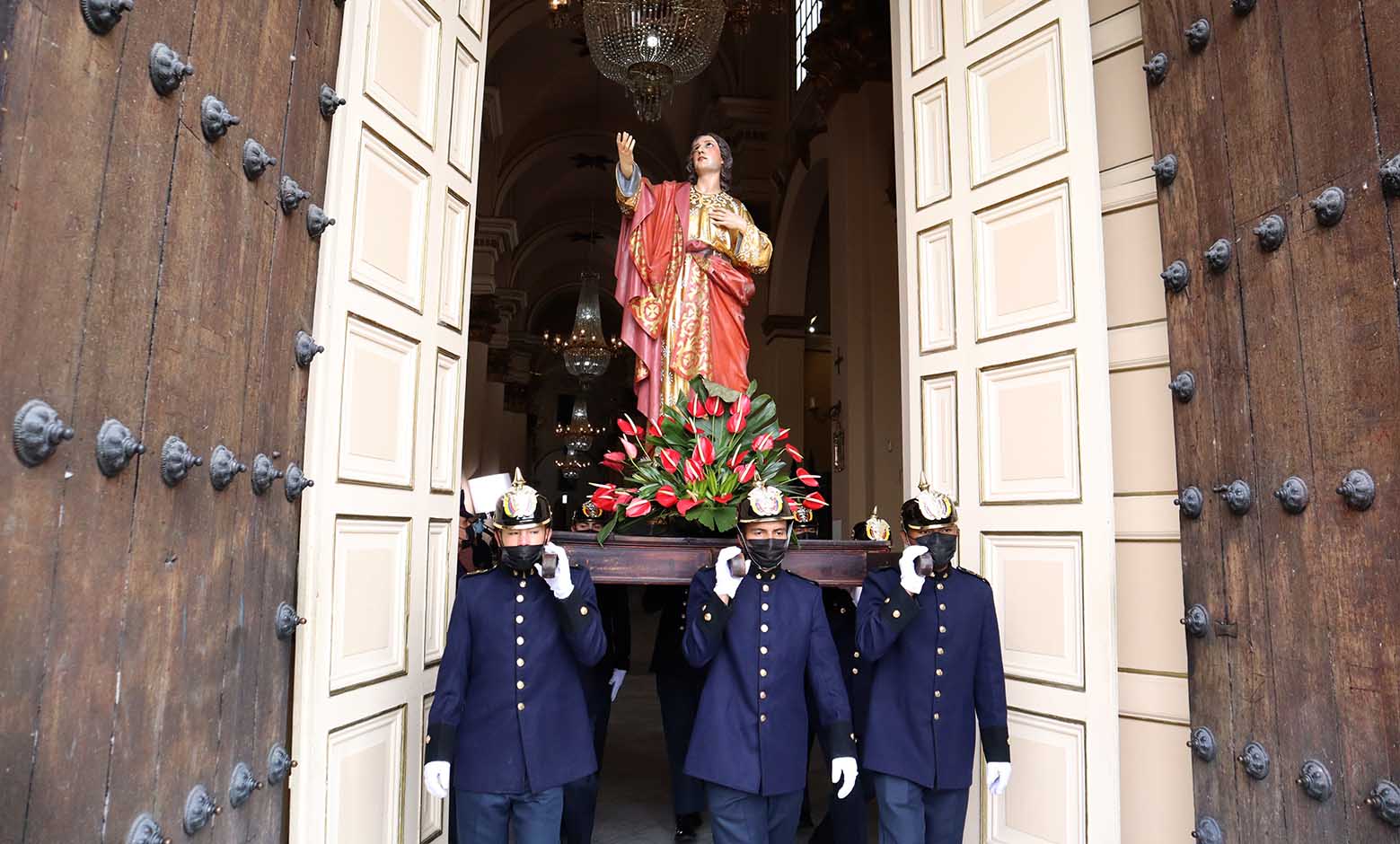 Domingo de pascua en la Catedral Primada