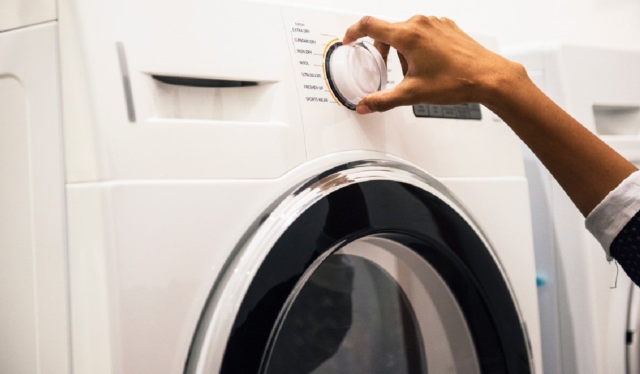 Motas en la ropa por la lavadora
