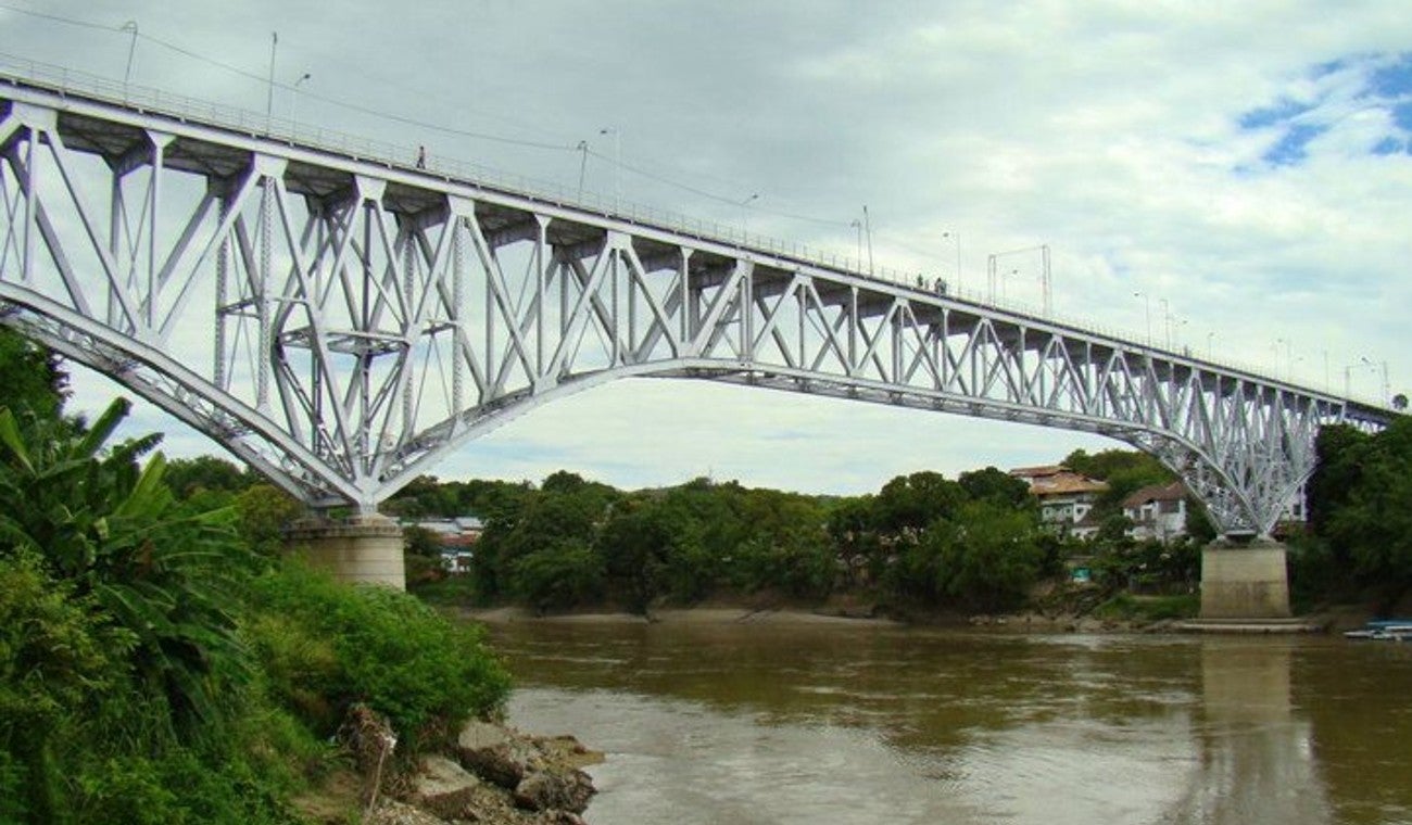 Puente Ferreo Girardot
