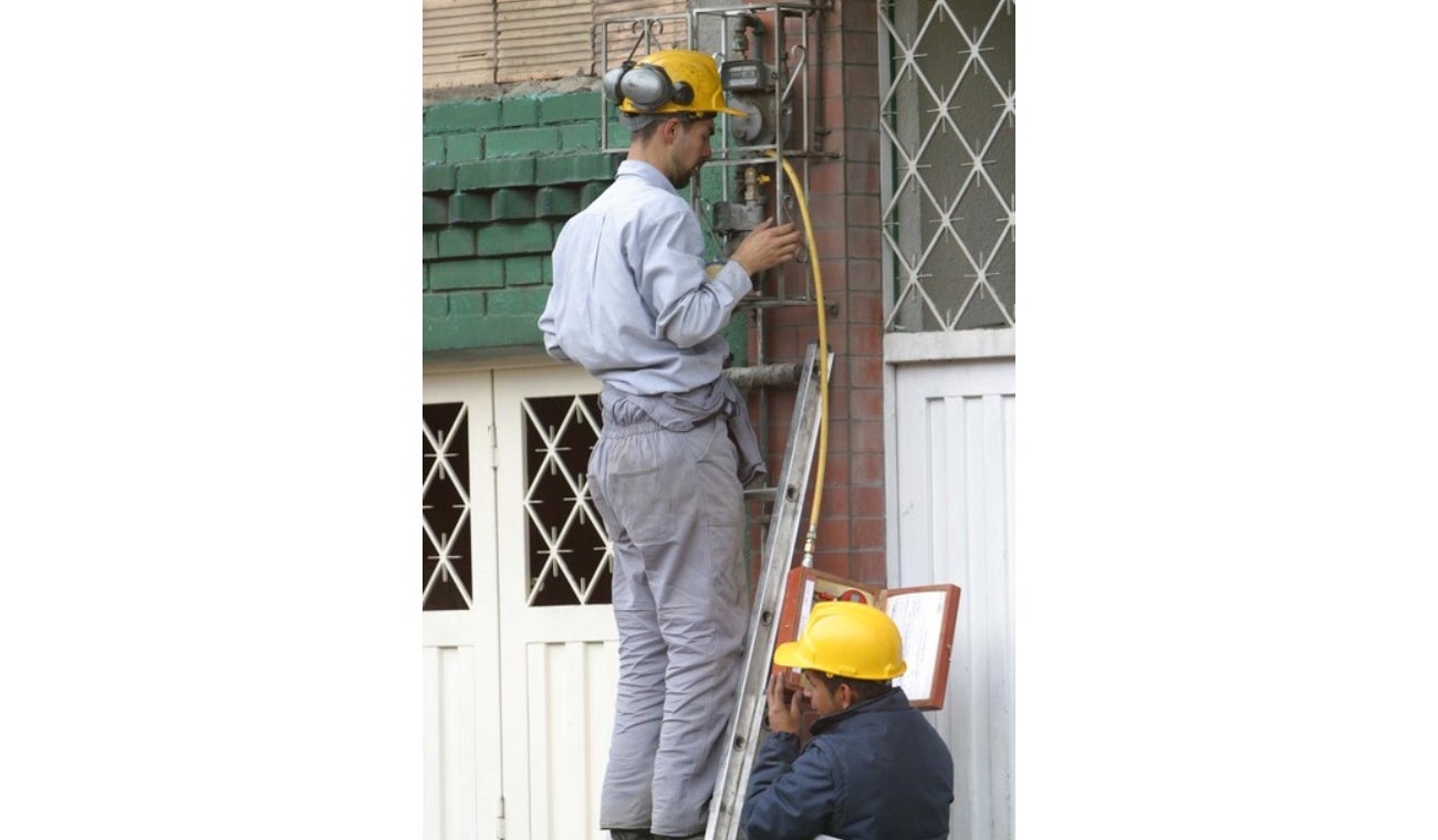 Revisión periódica del gas,