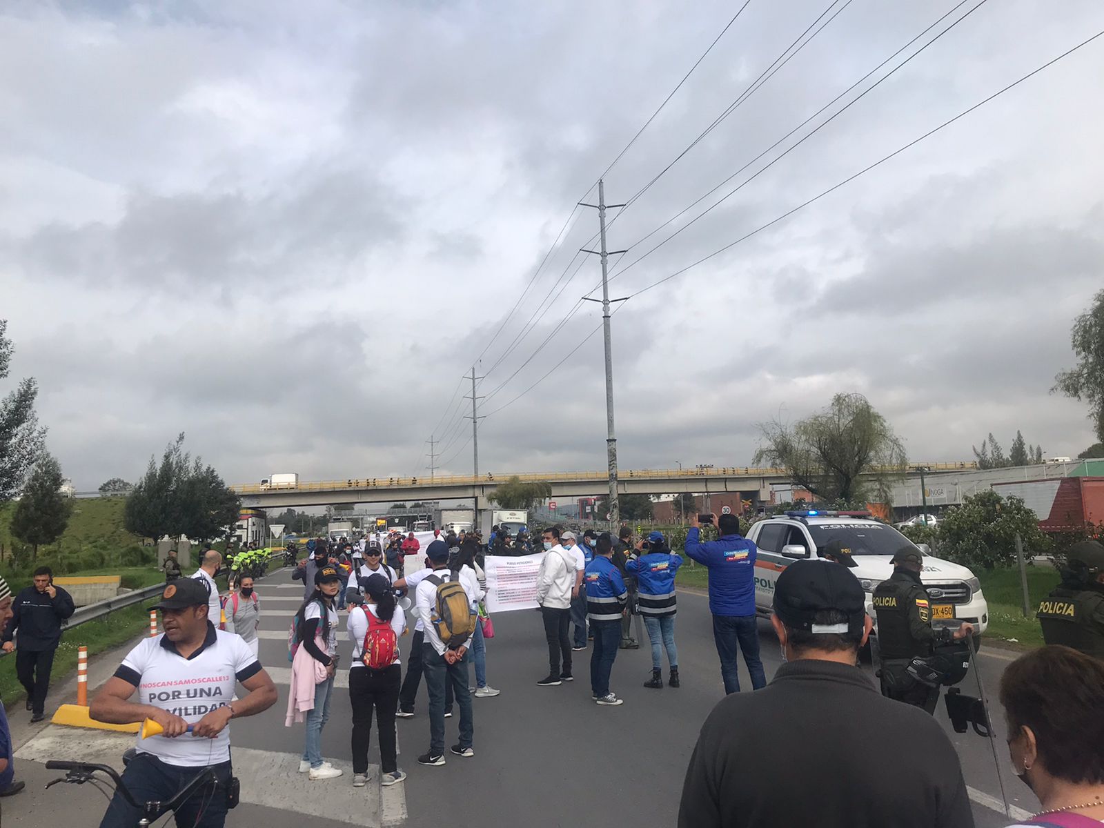 Hay buen ánimo entre el Distrito, la concesión y las autoridades para solucionar tránsito en la calle 13: Secretario Movilidad Cundinamarca
