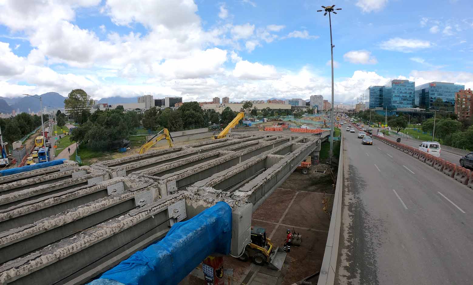 Obras puente Avenida 68 con Calle 26