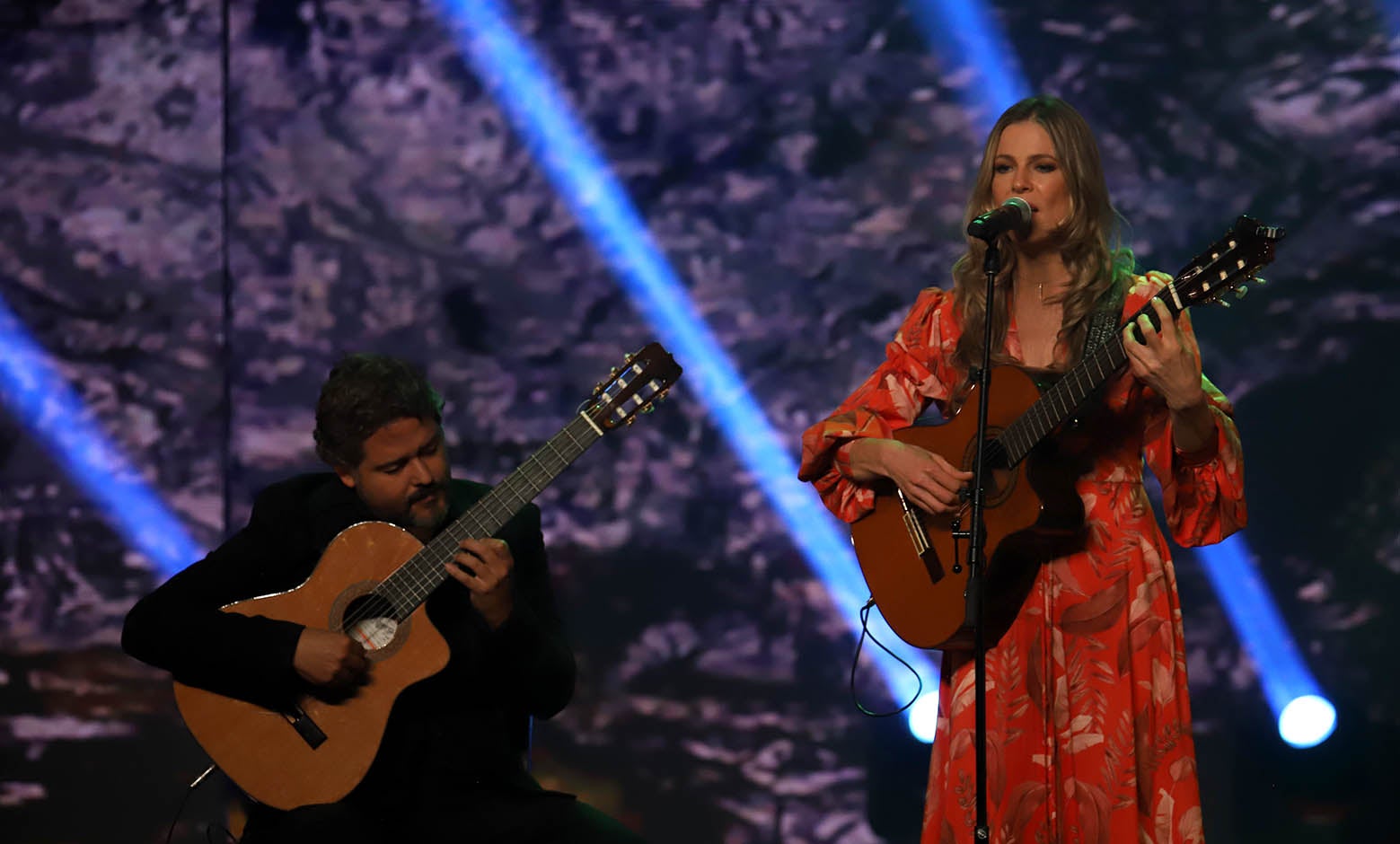 Katie James en Premios Nuestra Tierra