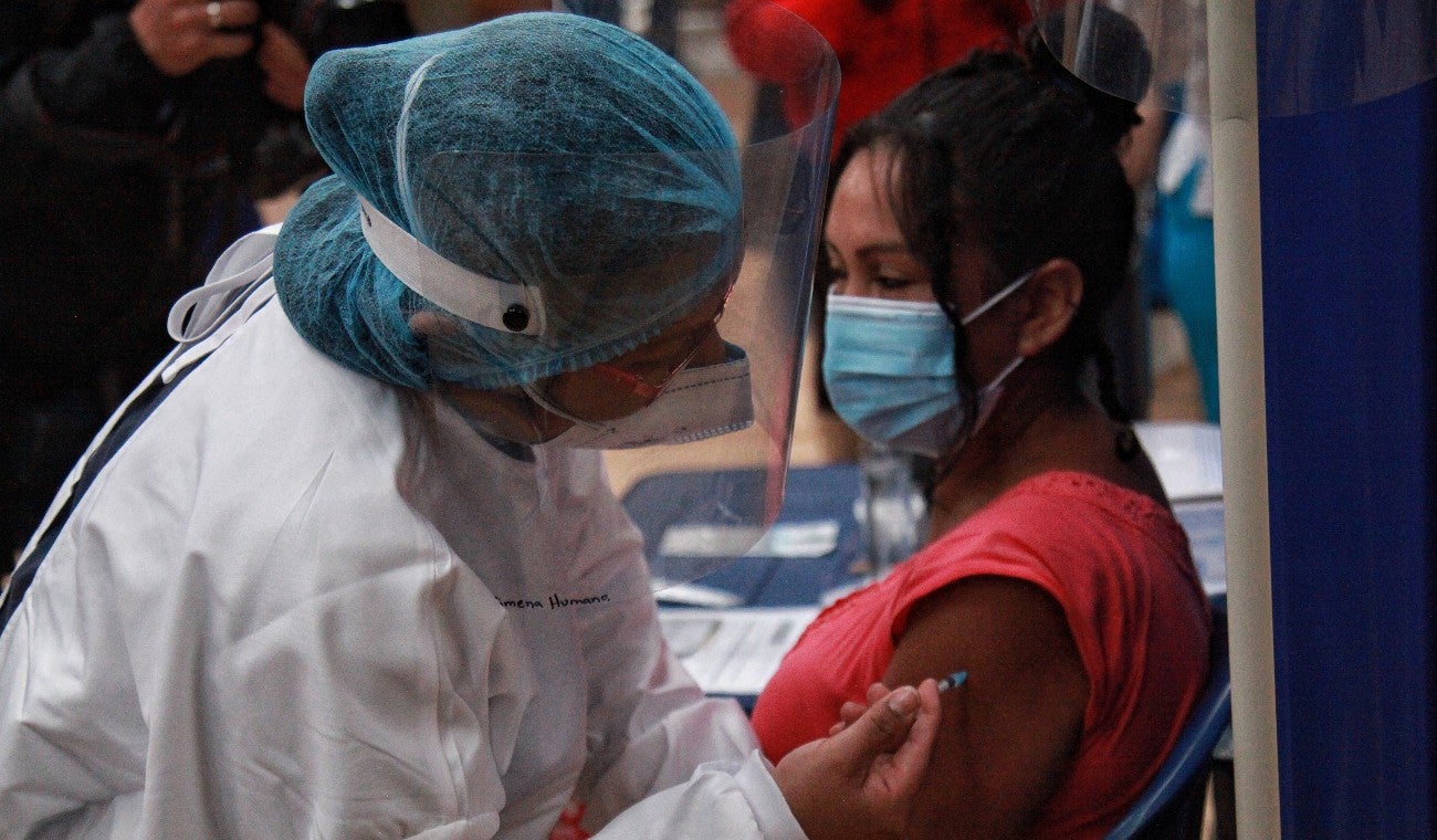 Vacunación contra el covid-19 en Bogotá