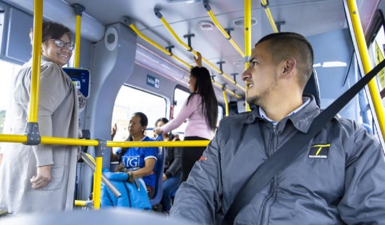 Conductor de servicio de transporte público Bogotá