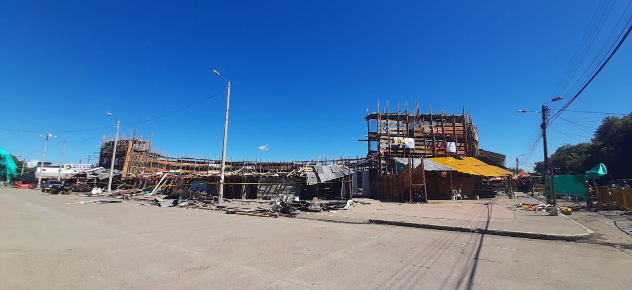 Gradas colapsadas en El Espinal