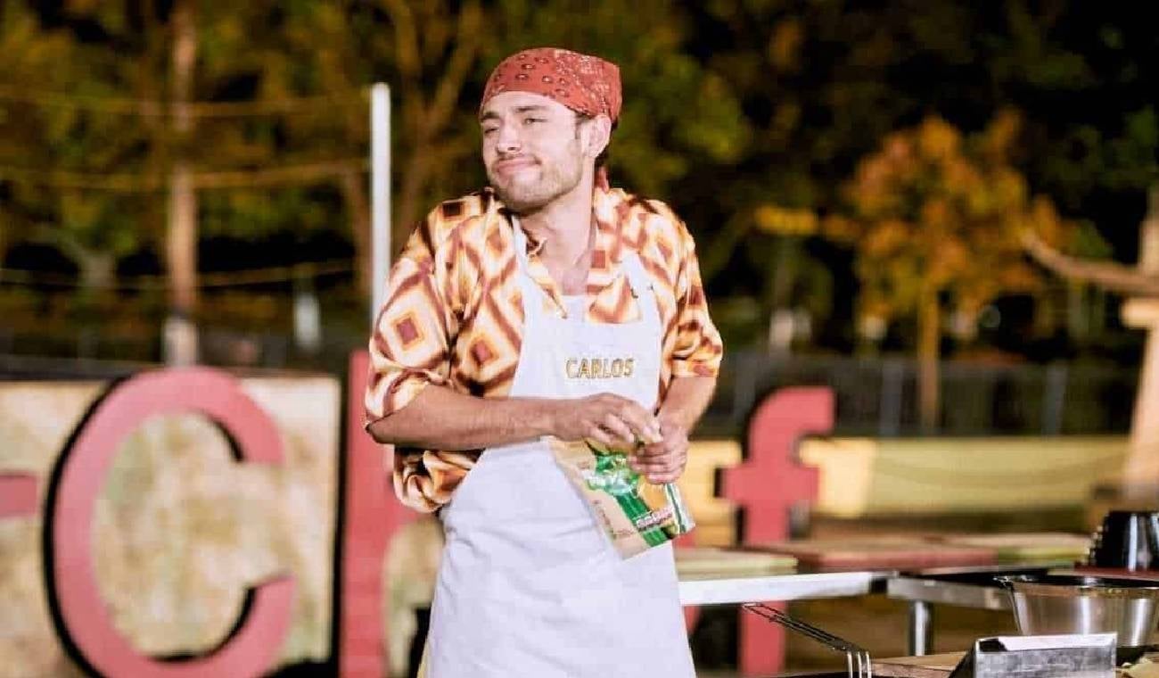 Carlos Baéz entre los mejores puntajes para la semifinal de Masterchef