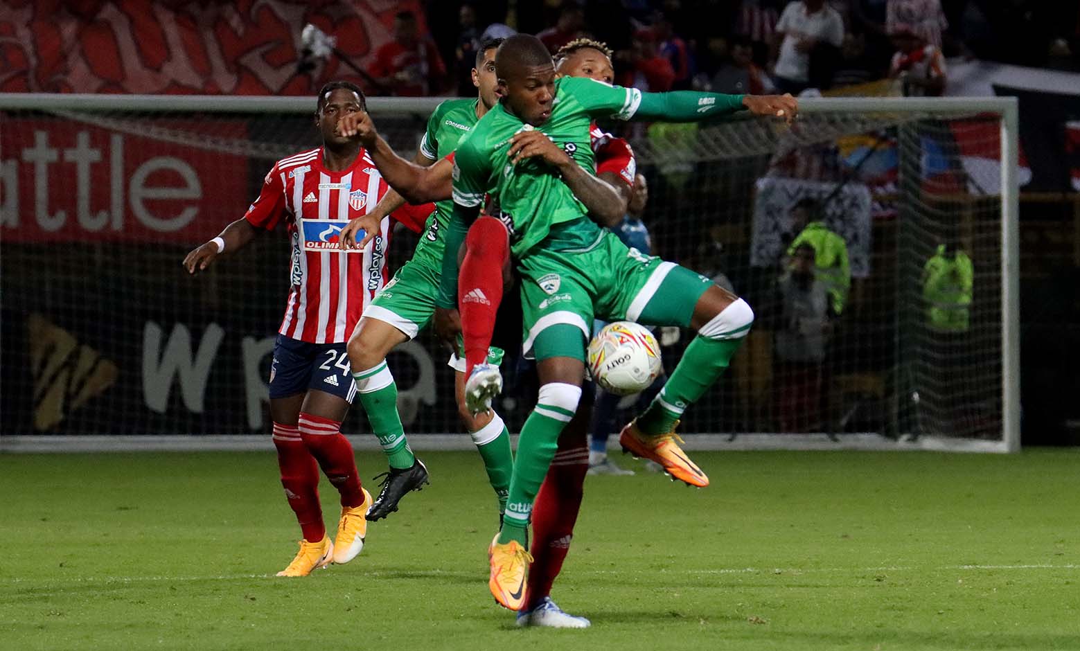 La Equidad Vs Junior