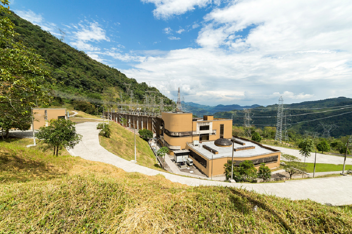Operarios de la central eléctrica El Guavio, llevan doce días retenidos por bloqueos