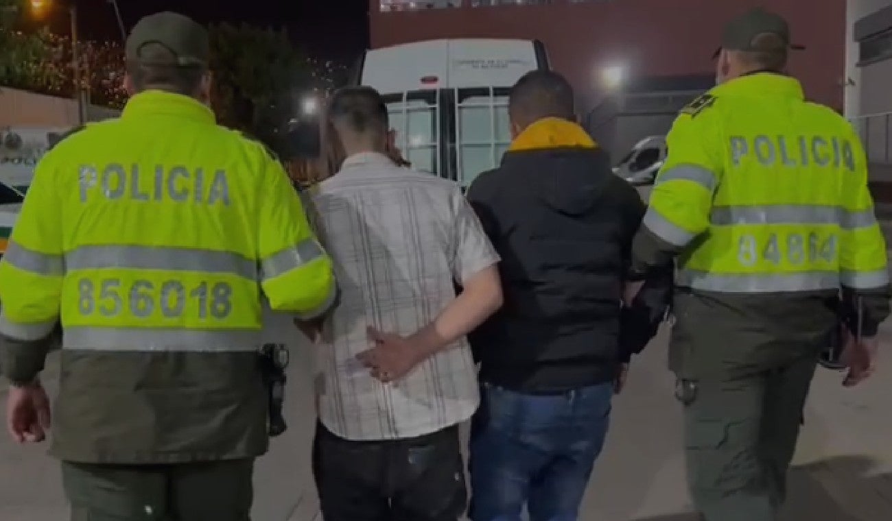 Ladrones de pasajeros de buses en Soacha - Sibaté