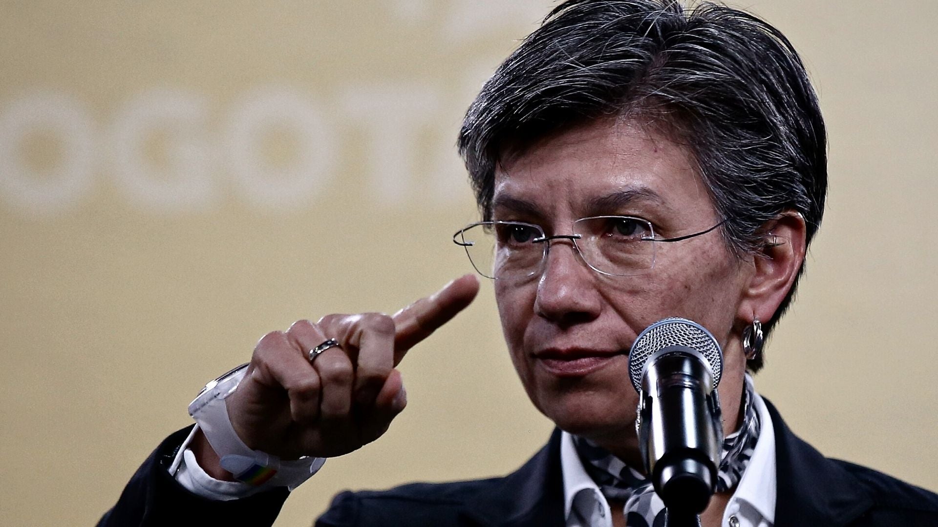 Claudia López se defiende del supuesto pago de sobornos a contratistas en las obras del Metro de Bogotá