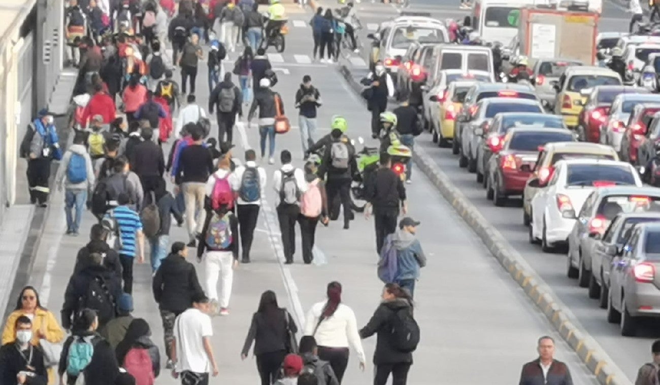 Protestas en Bogotá con presencia de Esmad