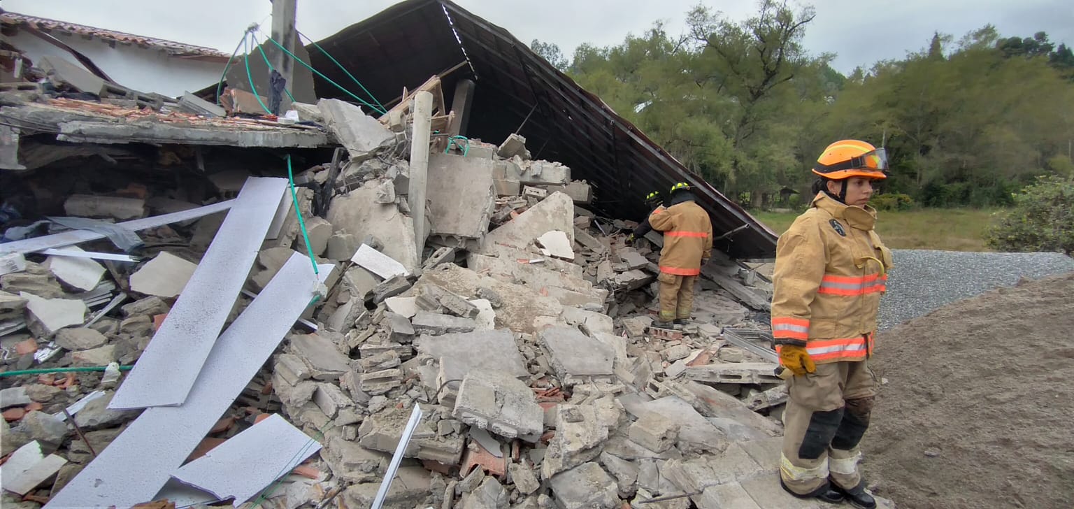 Desplome de un edificio de cuatro pisos en Guarne, Antioquia