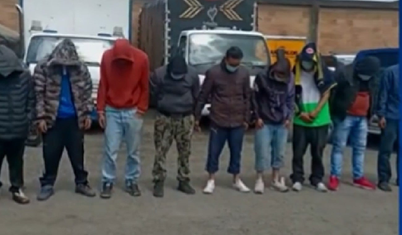 Nueve personas fueron capturadas por robar un camión