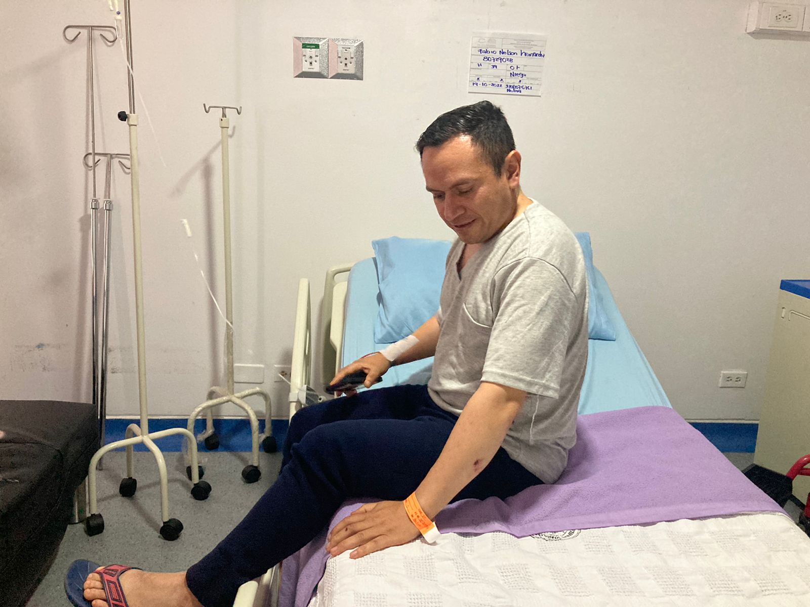 "Los indígenas decían, hay que matarlos": Patrullero atacado por disturbios en Bogotá