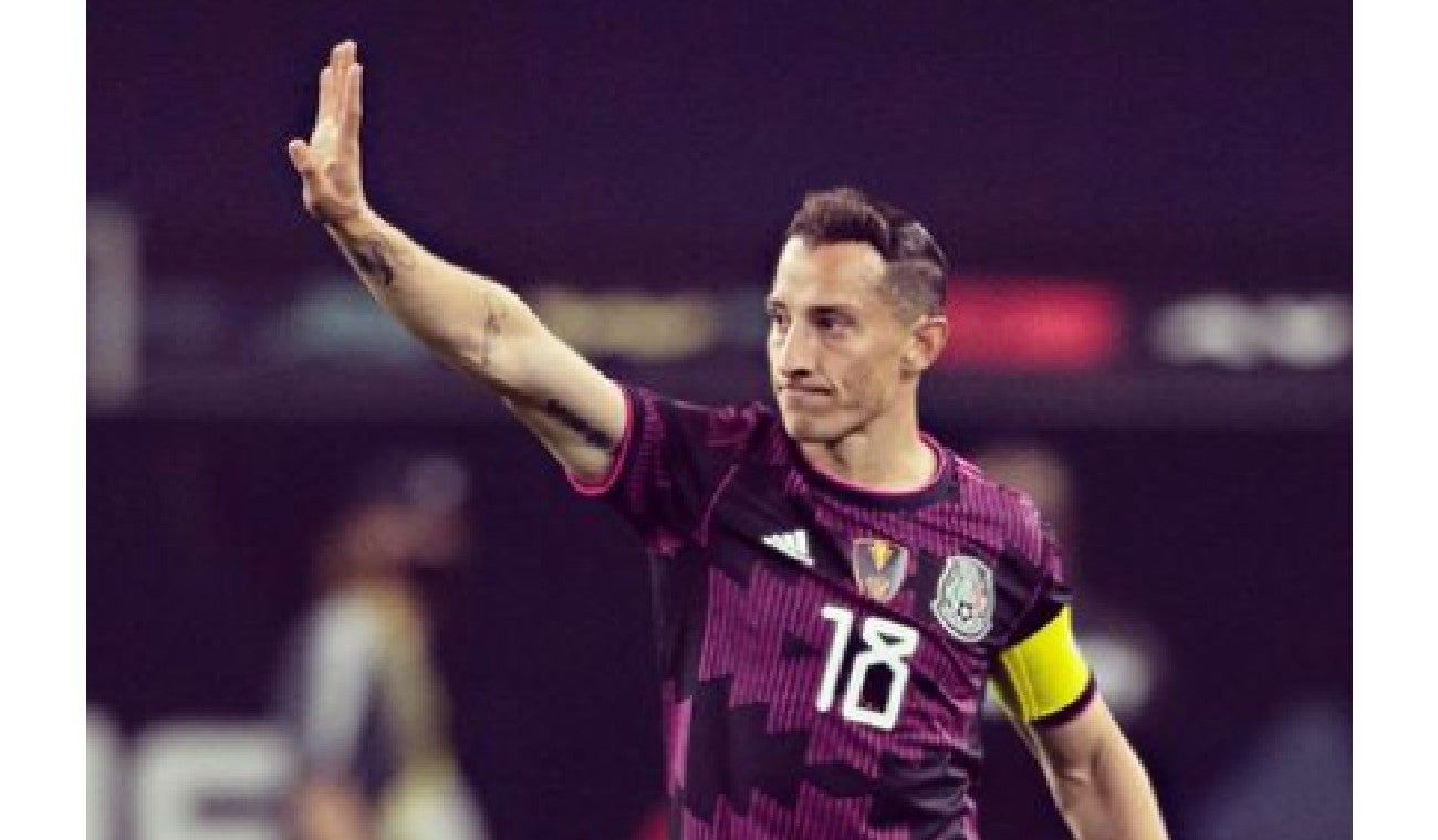 Andrés Guardado habló de polémica entre Messi y Canelo