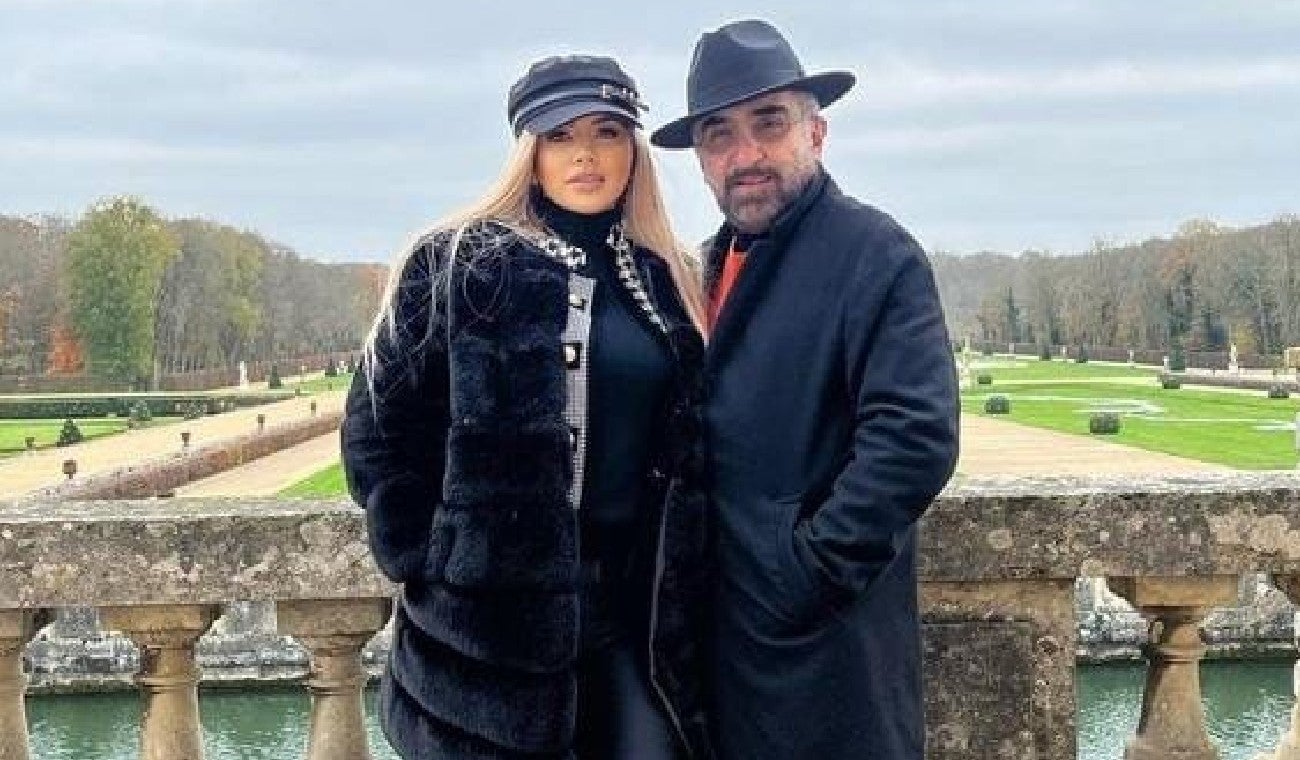 Hijo de Vicente Fernandez y su esposa