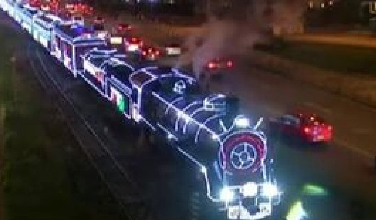 Tren de la Sabana Bogotá alumbrado