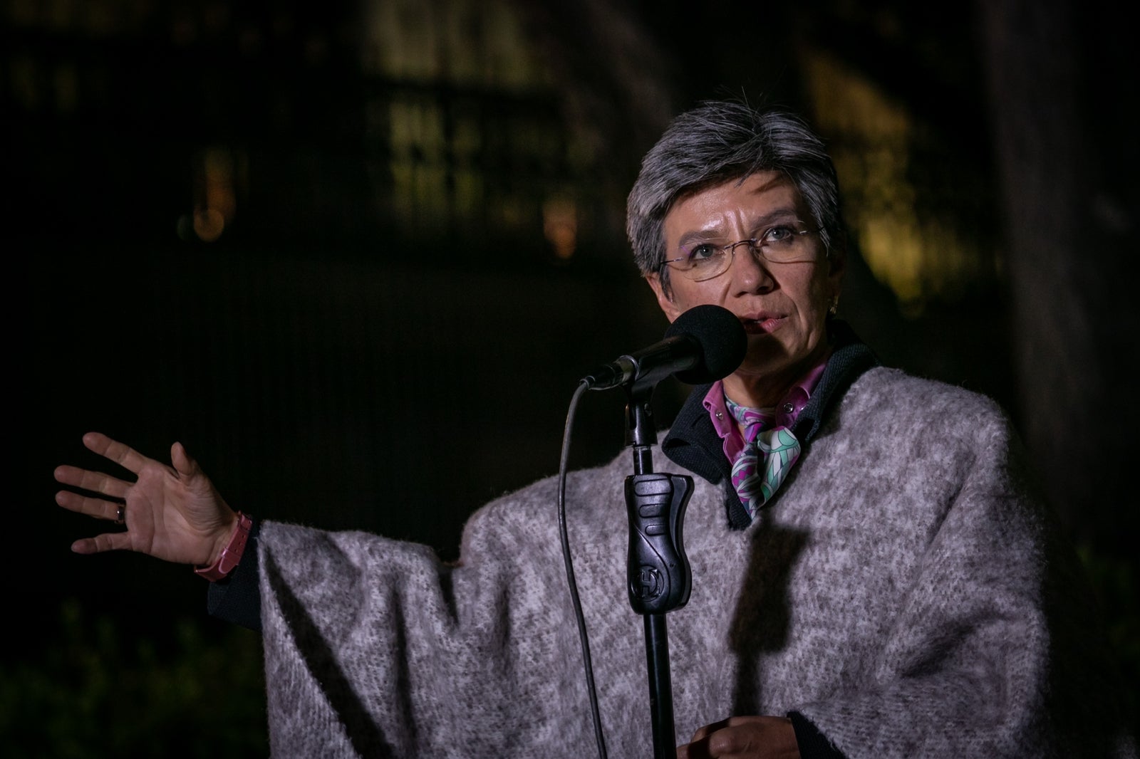 Claudía López le pide a Gustavo Petro no cerrar la vía al Llano