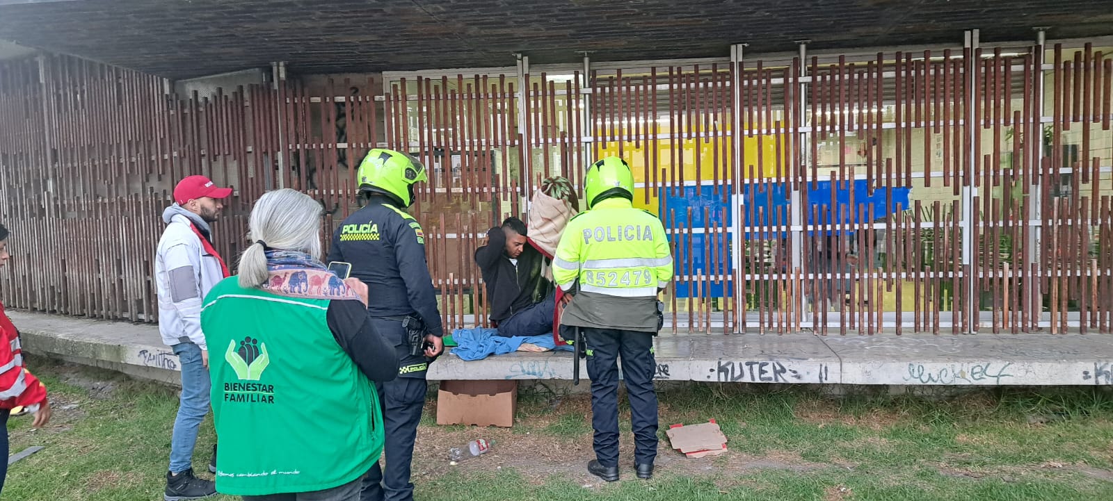 En 2023, autoridades han impuesto más de 200 comparendos en inmediaciones de colegios en Bogotá