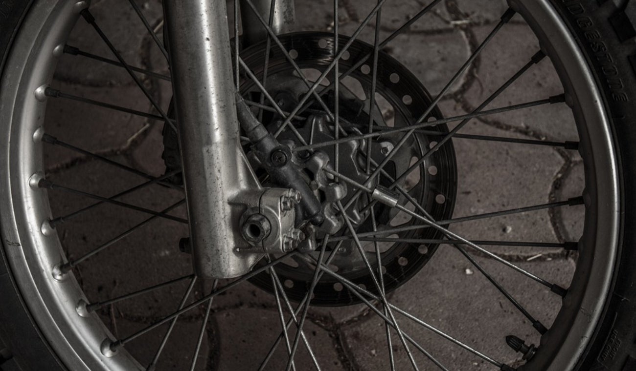 ¿Cada cuándo se deben cambiar las llantas de las motos?