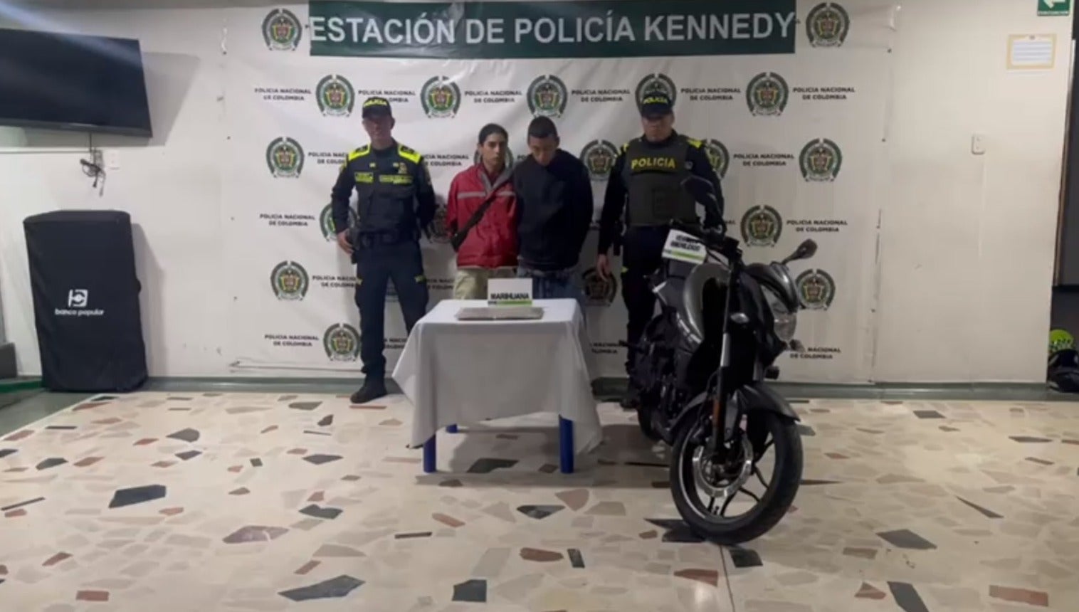 Policías infiltrados capturan dos grandes traficantes de droga en Bogotá
