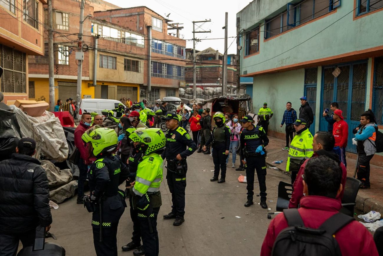 Operación de la policía en Corabastos , localidad de Kennedy