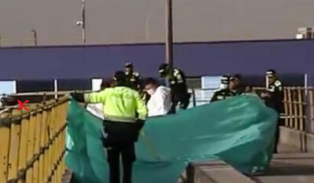 Pajera que discutía cayó de puente peatonal en Colina Campestre