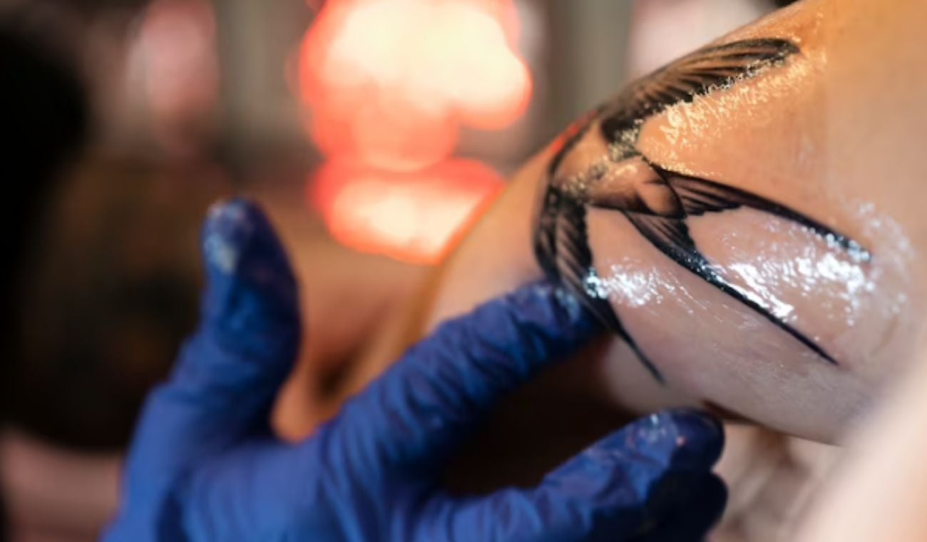 Tatuaje recién hecho