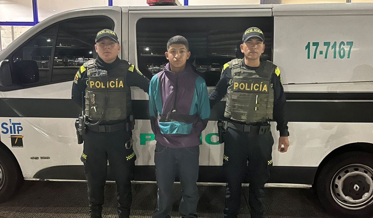 Capturan dos hombres armados en TransMilenio