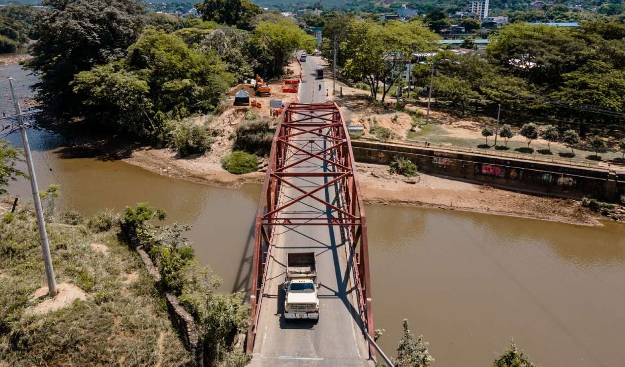 Puente de Tolemaida en Melgar.