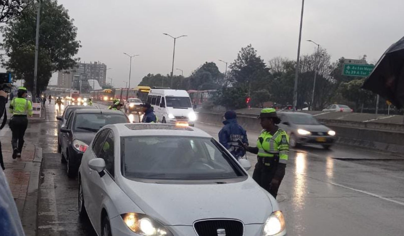 MinTrabajo aumentará el costro de peajes y revisión técnico mécanica