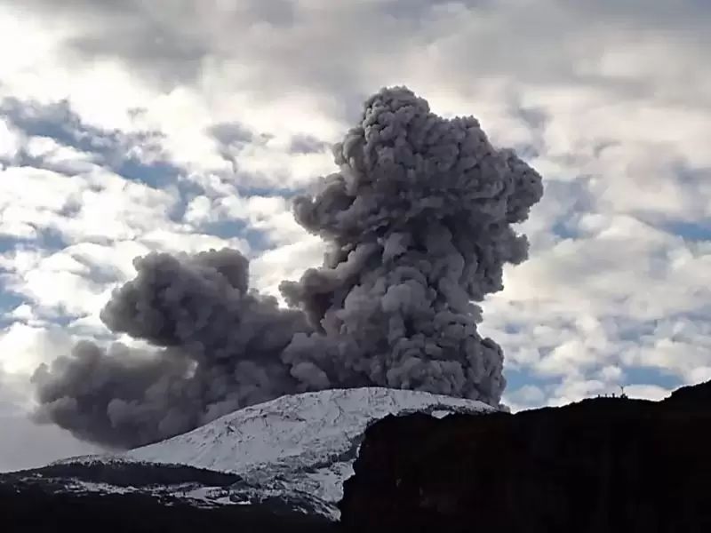Volcán Nevado del Ruiz se encuentra en nivel de actividad naranja o II