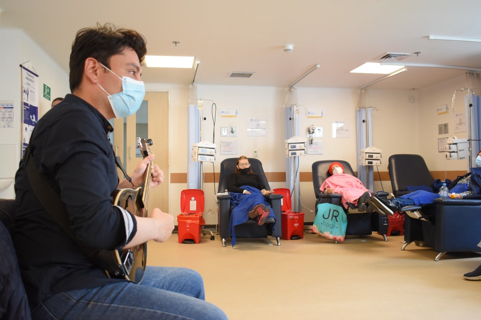 La música es importante para los tratamientos de los pacientes.