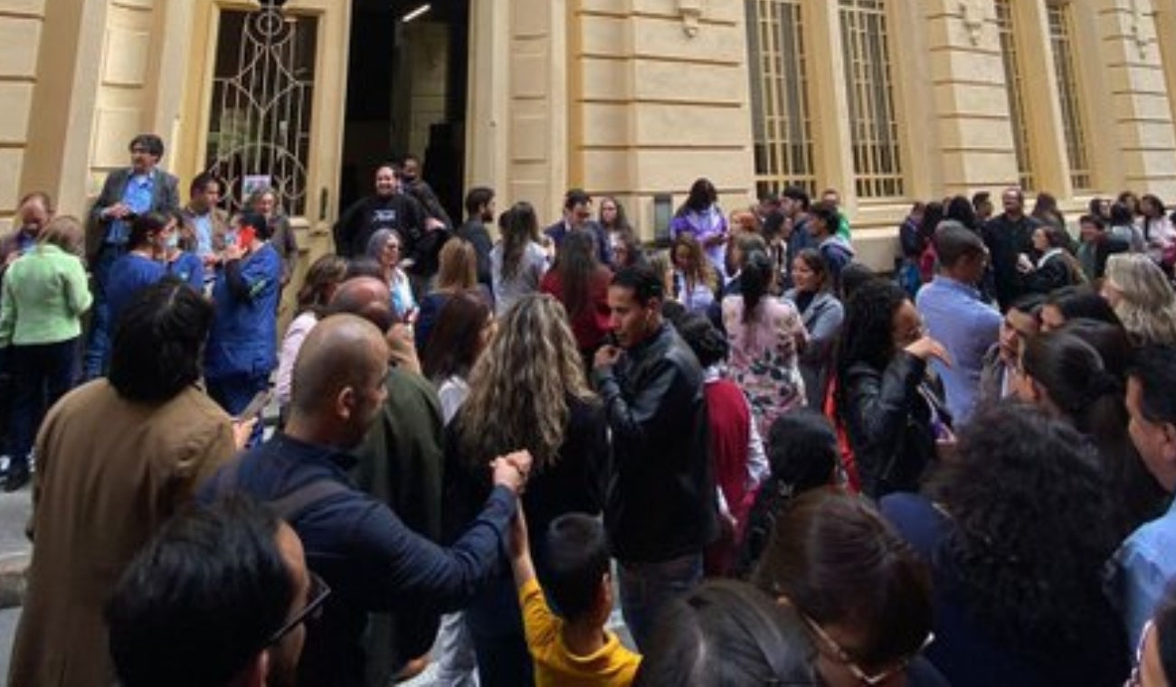 Evacuación de edificio en Bogotá por presunta bomba