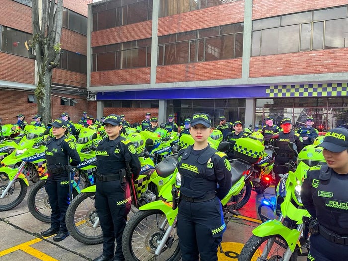 Equipo motorizado de la Policía.