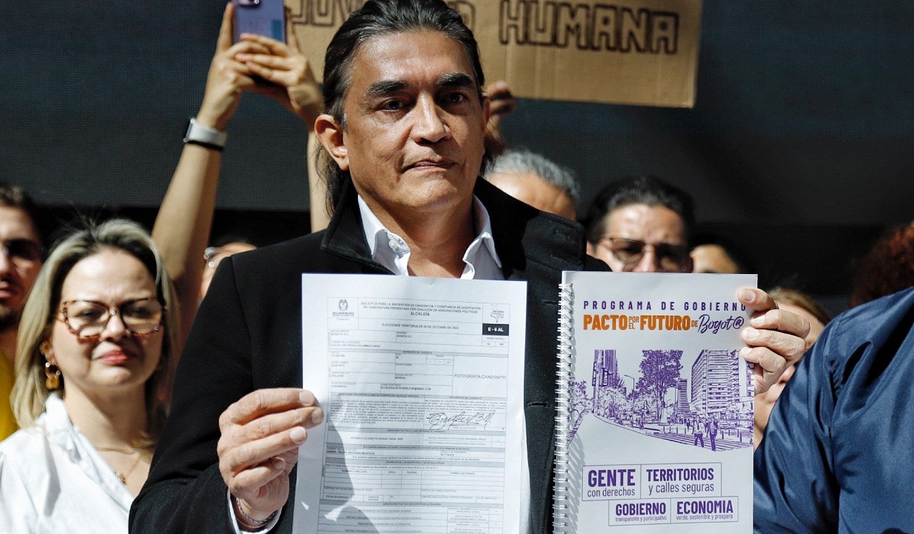 Gustavo Bolívar confesó que vendía gorras de Millonarios y Santa Fe