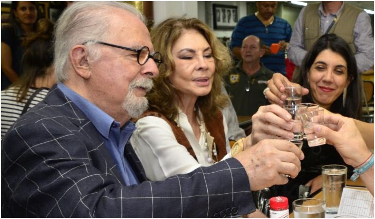 Fernando Botero fiel amante del aguardiente