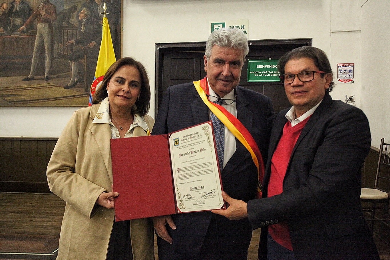 Fernando Molina, Presidente de RCN Radio fue condecorado por el Consejo de Bogotá