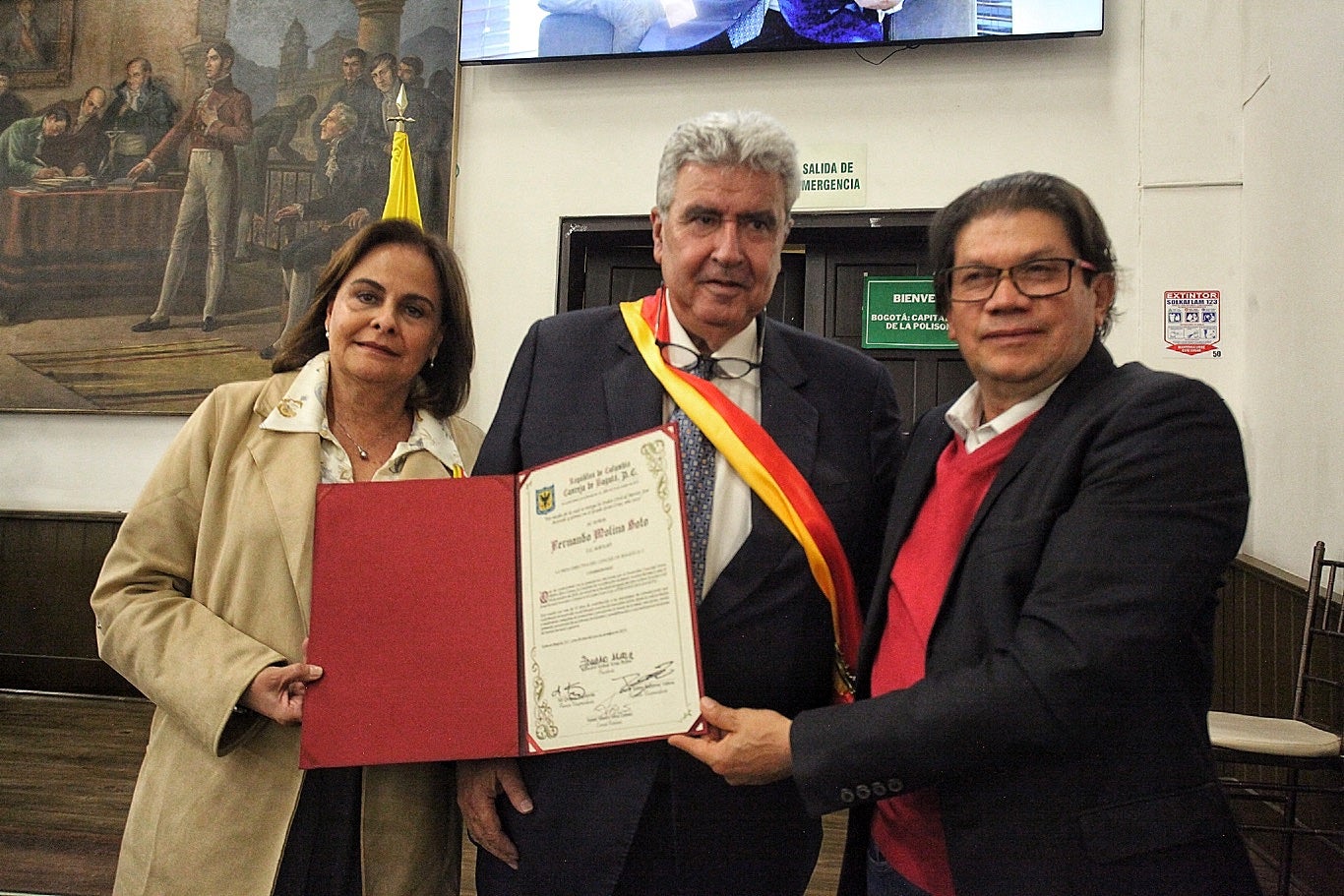 Fernando Molina, Presidente de RCN Radio fue condecorado por el Consejo de Bogotá