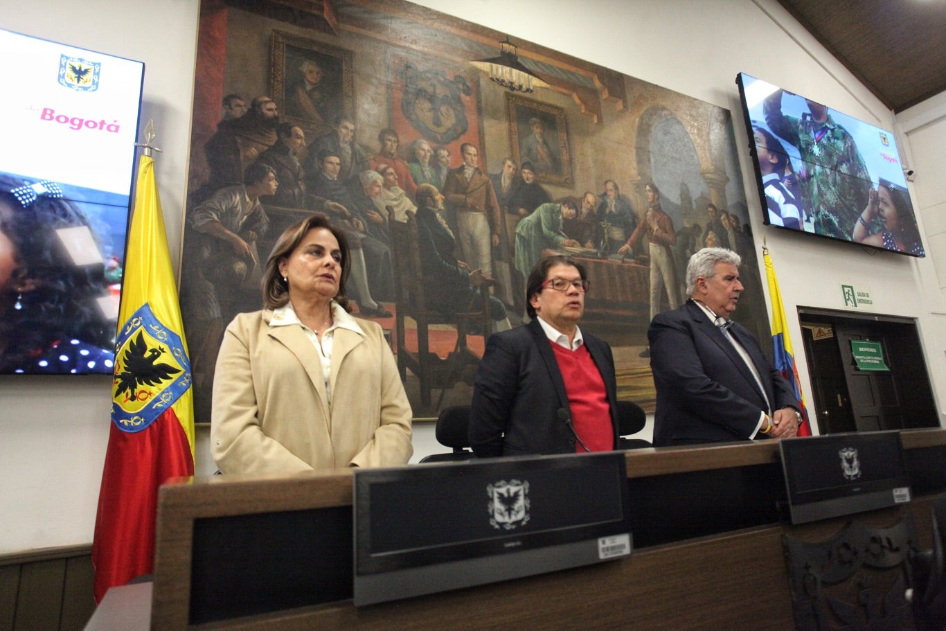 Fernando Molina, Presidente de RCN Radio fue condecorado por el Consejo de Bogotá