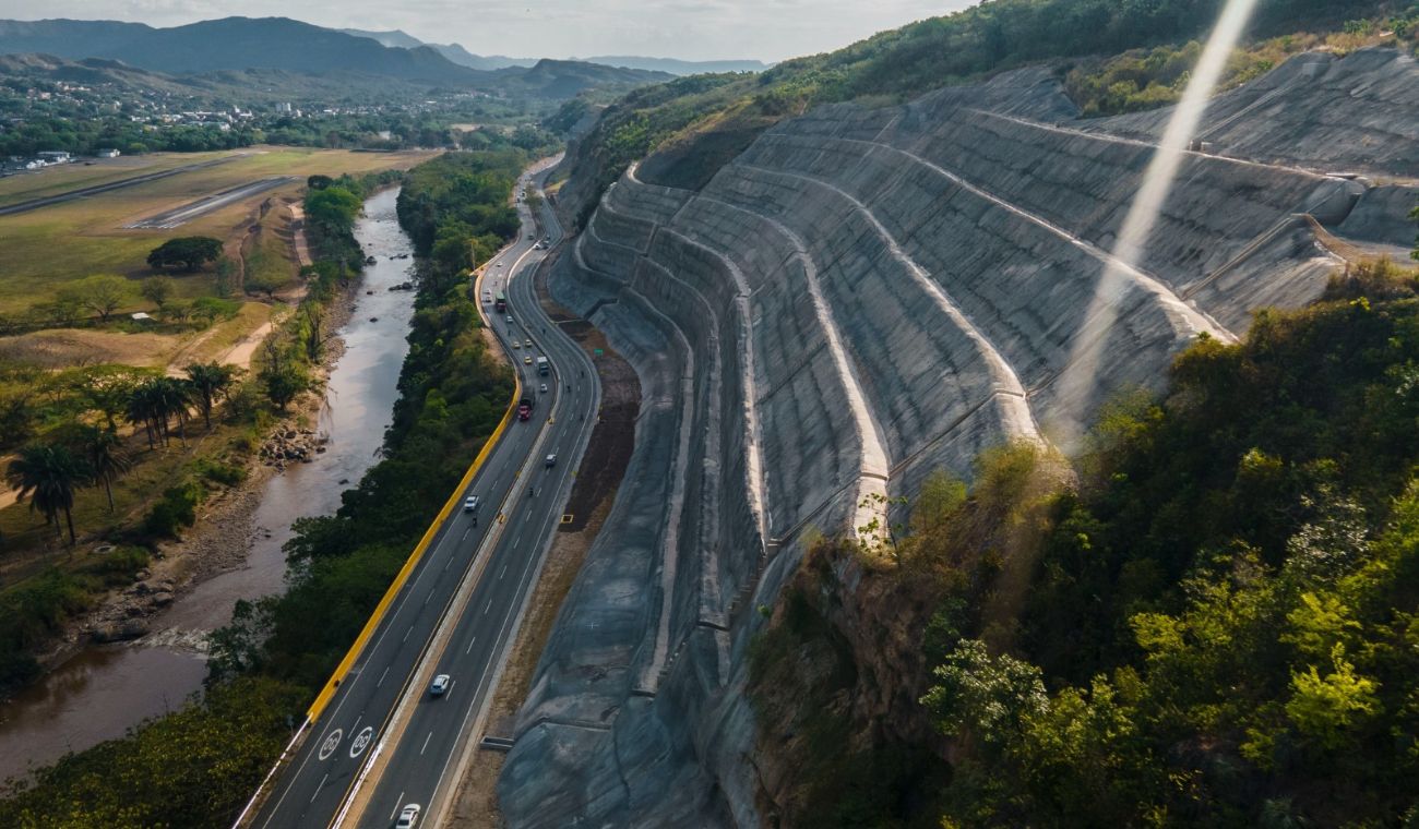Vía Bogotá- Girardot