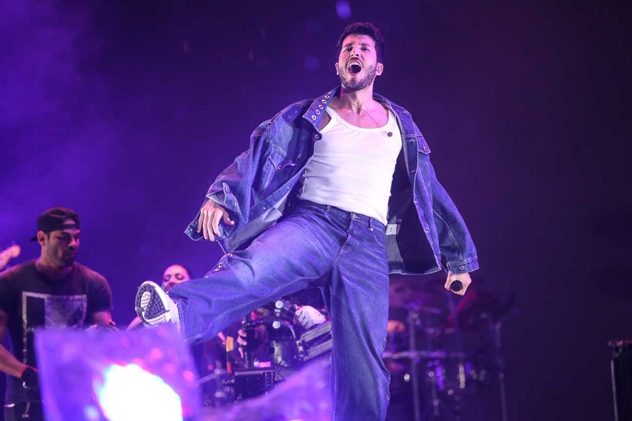 Sebastián Yatra hizo bailar a los asistentes del Megaland 2023 con sus canciones 'Vagabundo' y 'Tracionera'