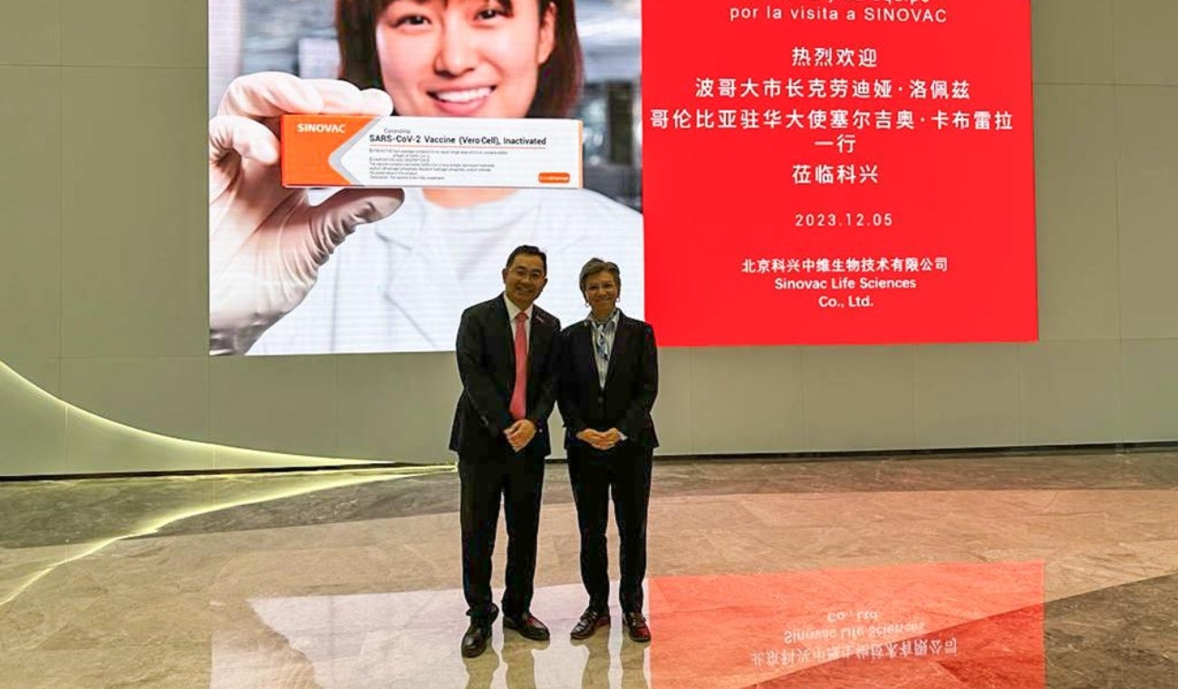 Claudia López en China