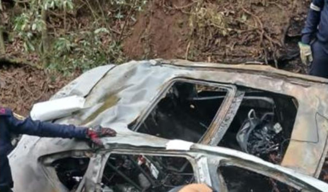 Carro se fue a un abismo y explotó en Melgar