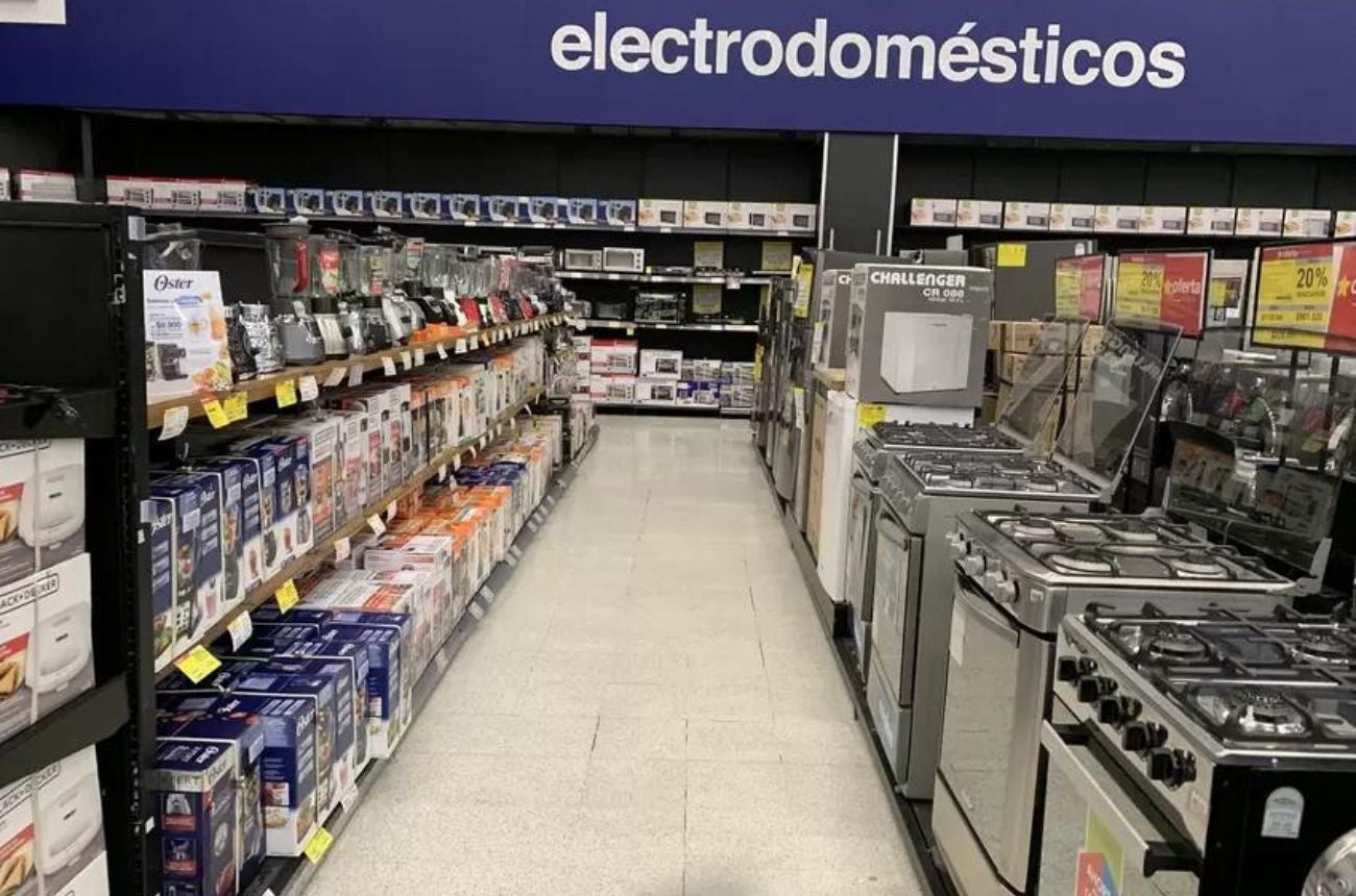 Sección de electrodomésticos en los almacenes Éxito
