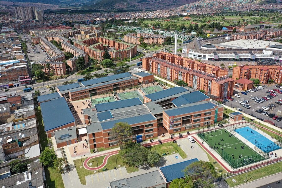 Colegios distritales en paro