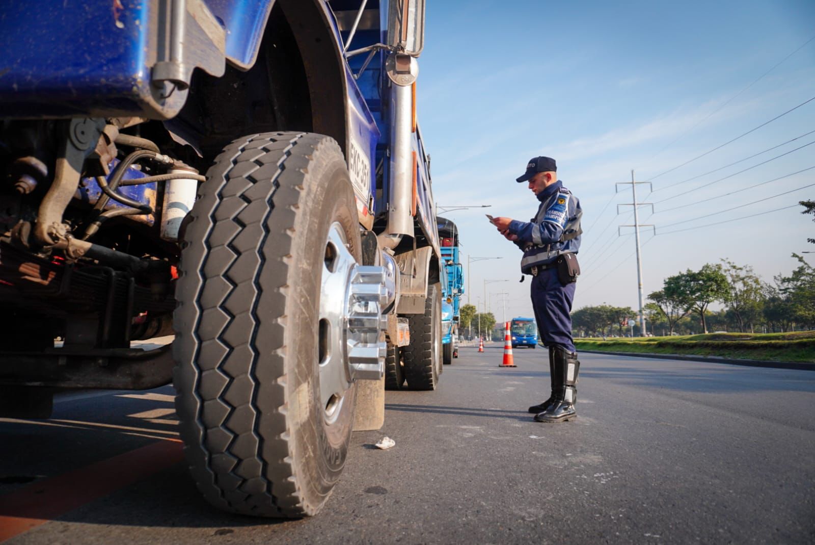 Restricción de vehículos de carga pesada