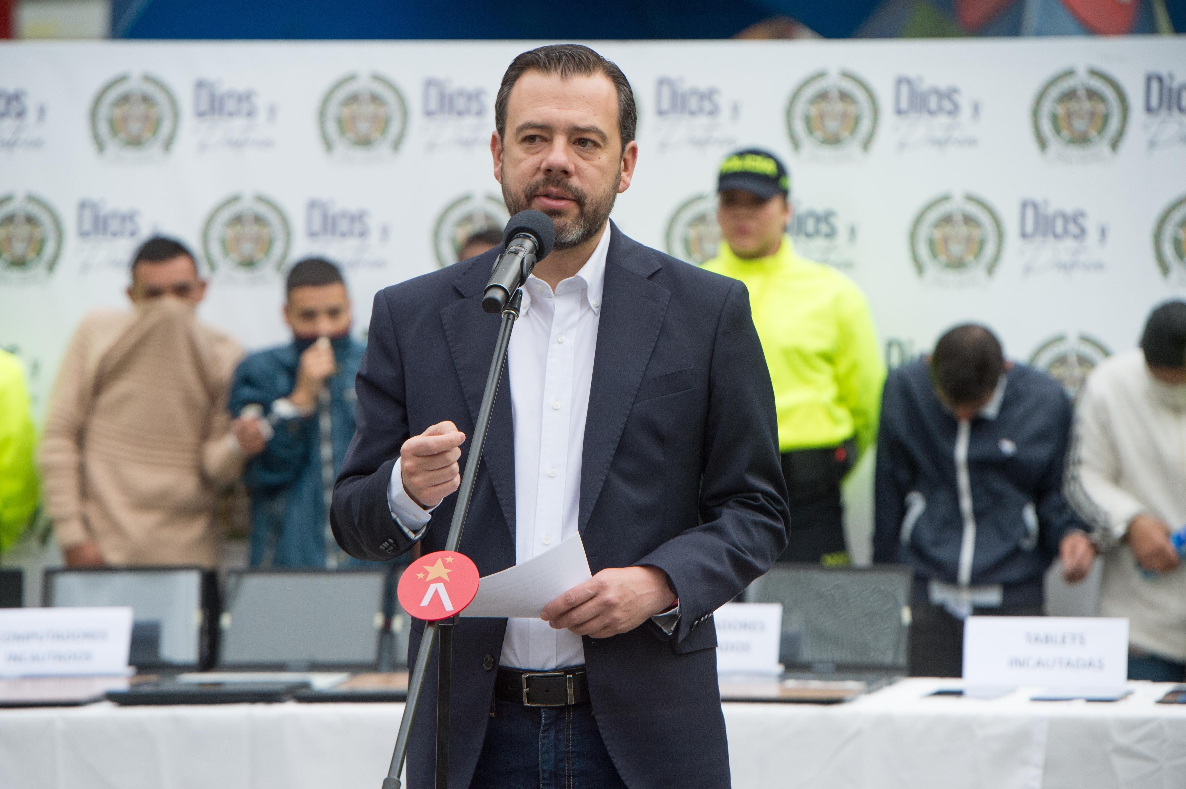 Carlos Fernando Galán 2024